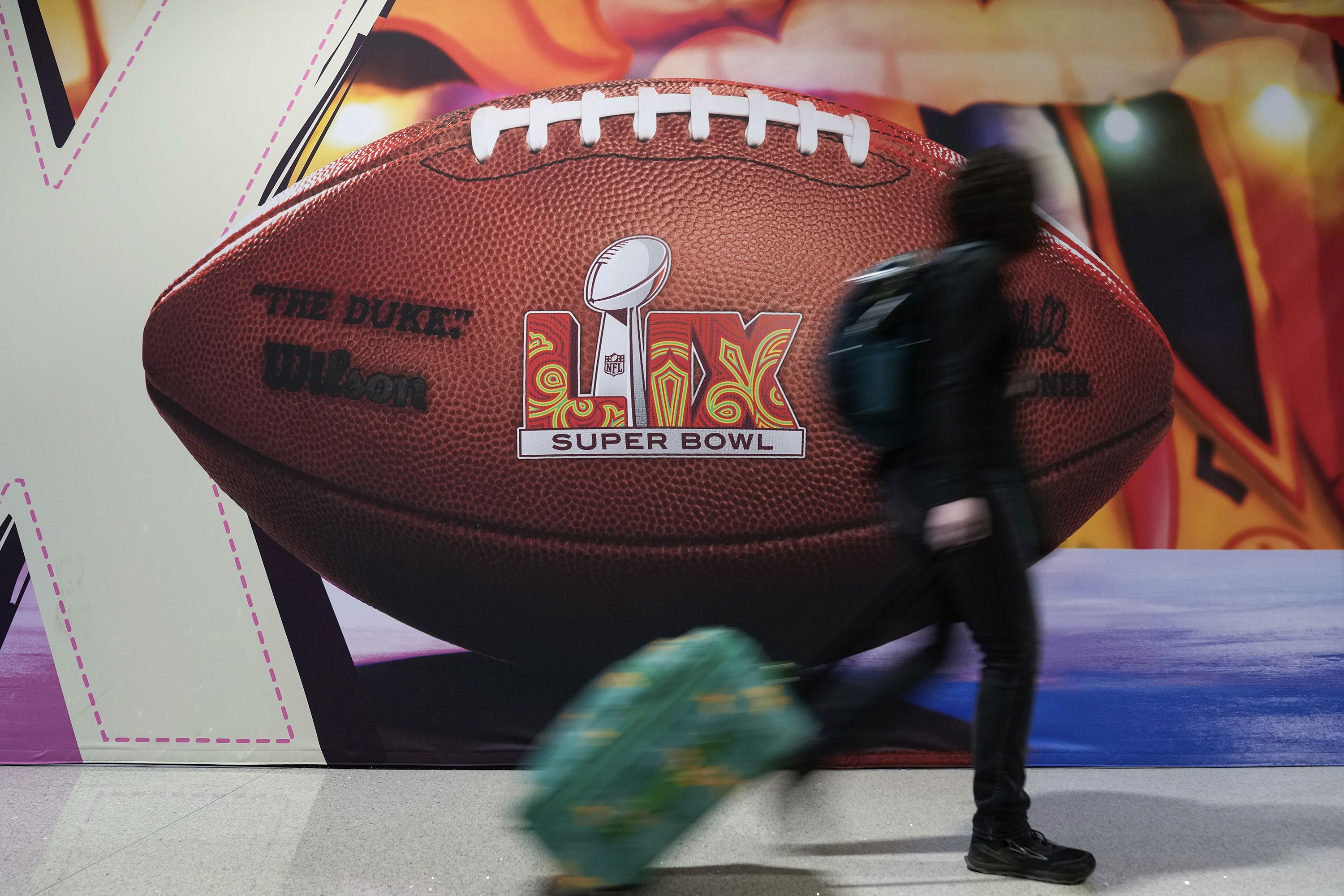  Some 30-second Super Bowl commercials this year are selling for $8 million 