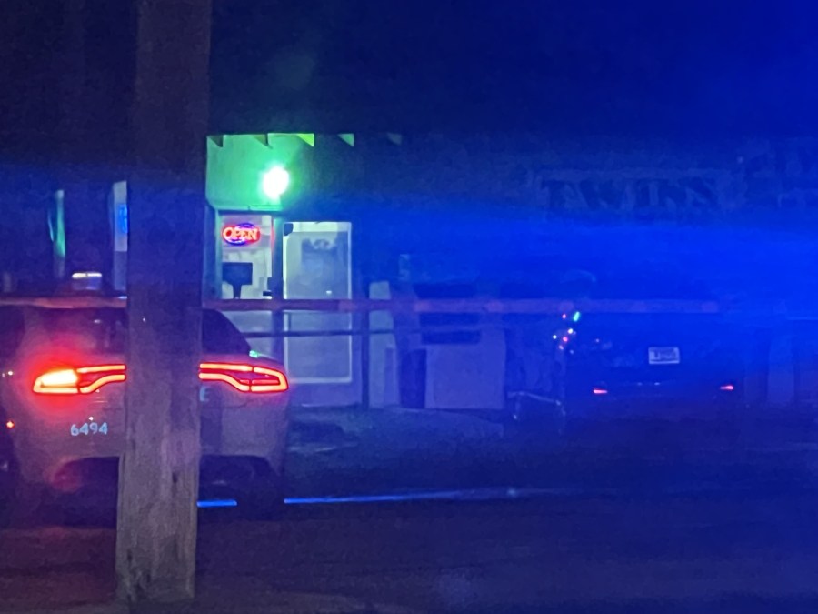  Victim shoots armed robber at North Memphis store: MPD 