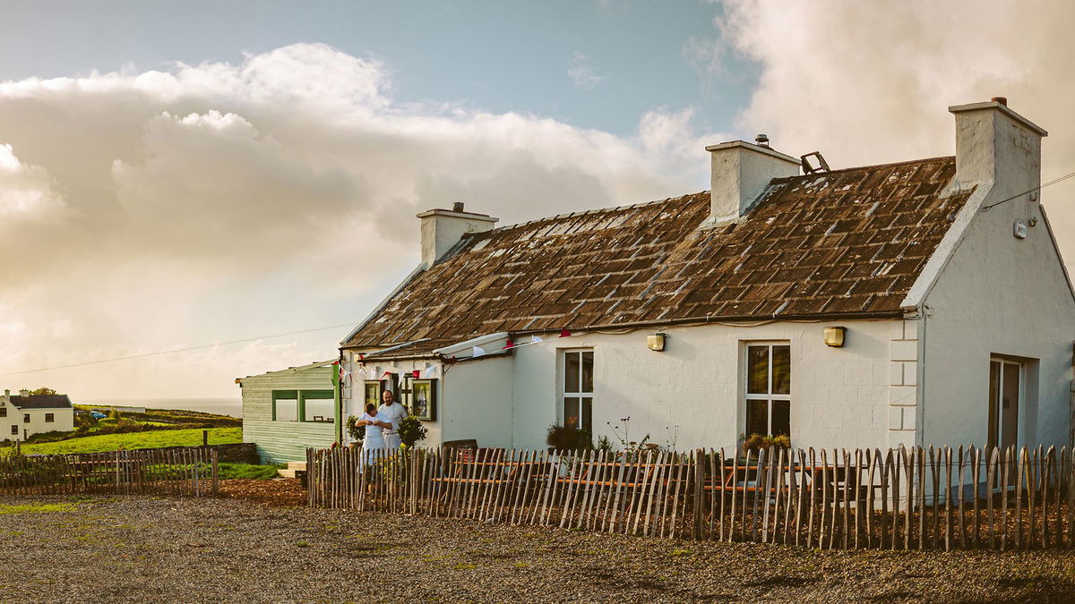  This 200-year-old cottage in the middle of nowhere has been given a Michelin star 