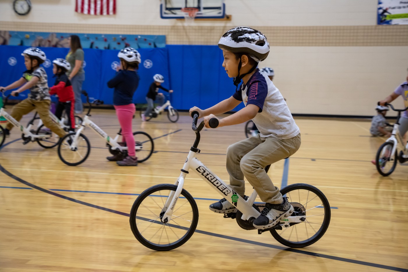  For a Good Cause: Nonprofit helps Long Beach kindergarten students learn to ride a bike 