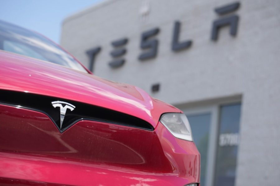   
																Tesla to launch self-driving paid service in Austin this year 
															 