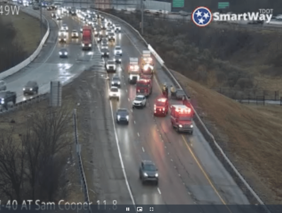  One injured in crash on I-40; lanes closed 