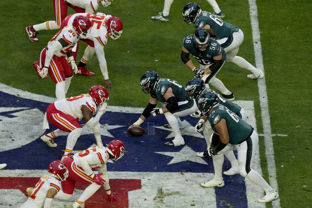  Bettors are split on Eagles and Chiefs at the Super Bowl 