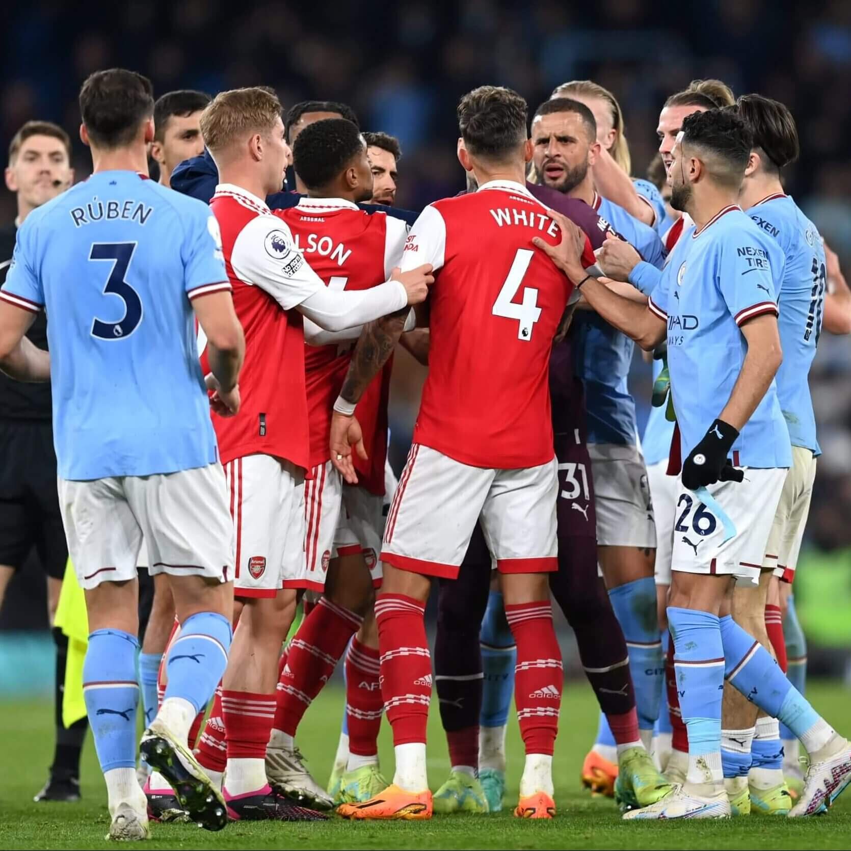  Arsenal and Manchester City: Fear, Loathing and a Shifting of Power? 