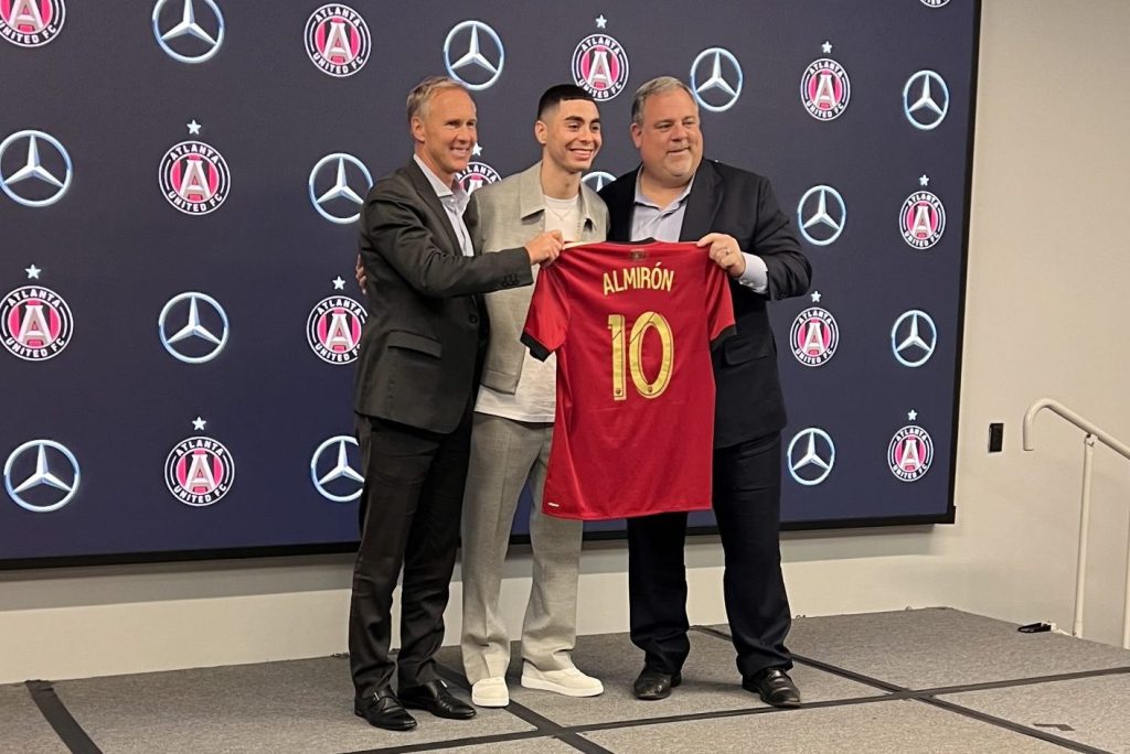  Bienvenido Miguel: Almirón returns to Atlanta United on three-year deal 