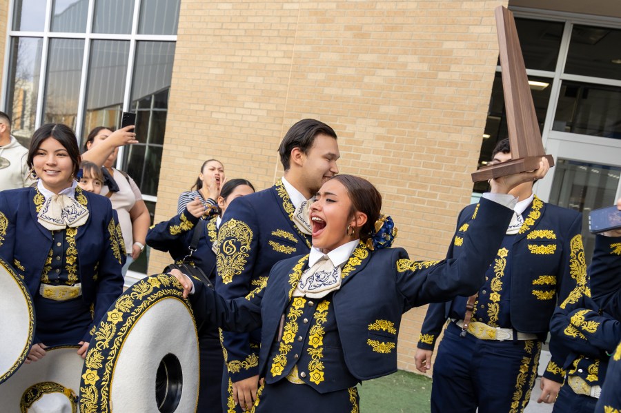  Fabens mariachi program makes state championships again 