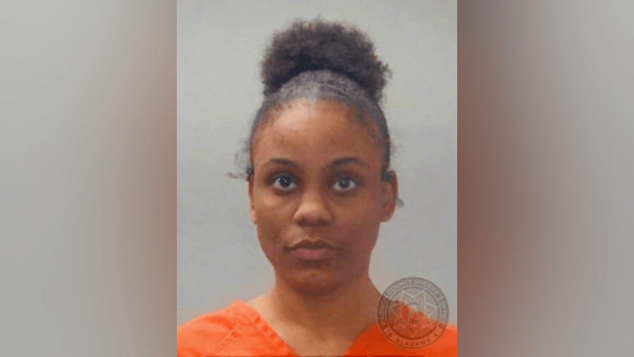  Children found in apartment with feces on walls, Huntsville woman arrested for child abuse 