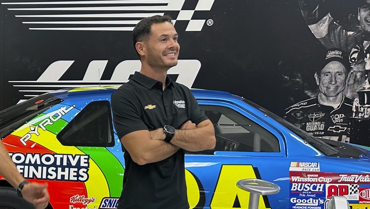  NASCAR's Kyle Larson to race at 81 Speedway 