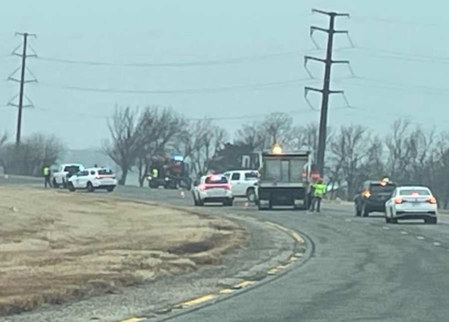  Man killed, woman and young child hurt in Cowley County crash 