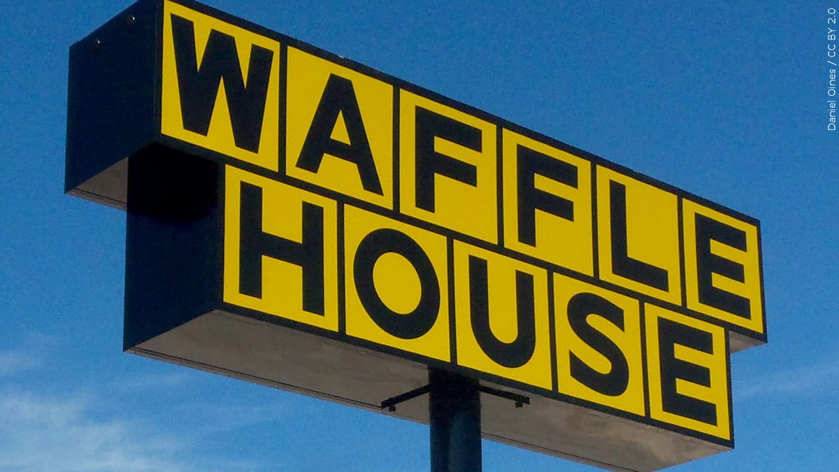  Waffle House announces surcharge on all egg items 