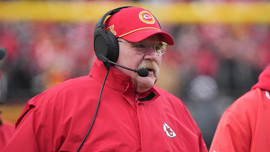  Chiefs' Andy Reid commits to another year of coaching ahead of Super Bowl rematch with Eagles: 'I'll be back' 