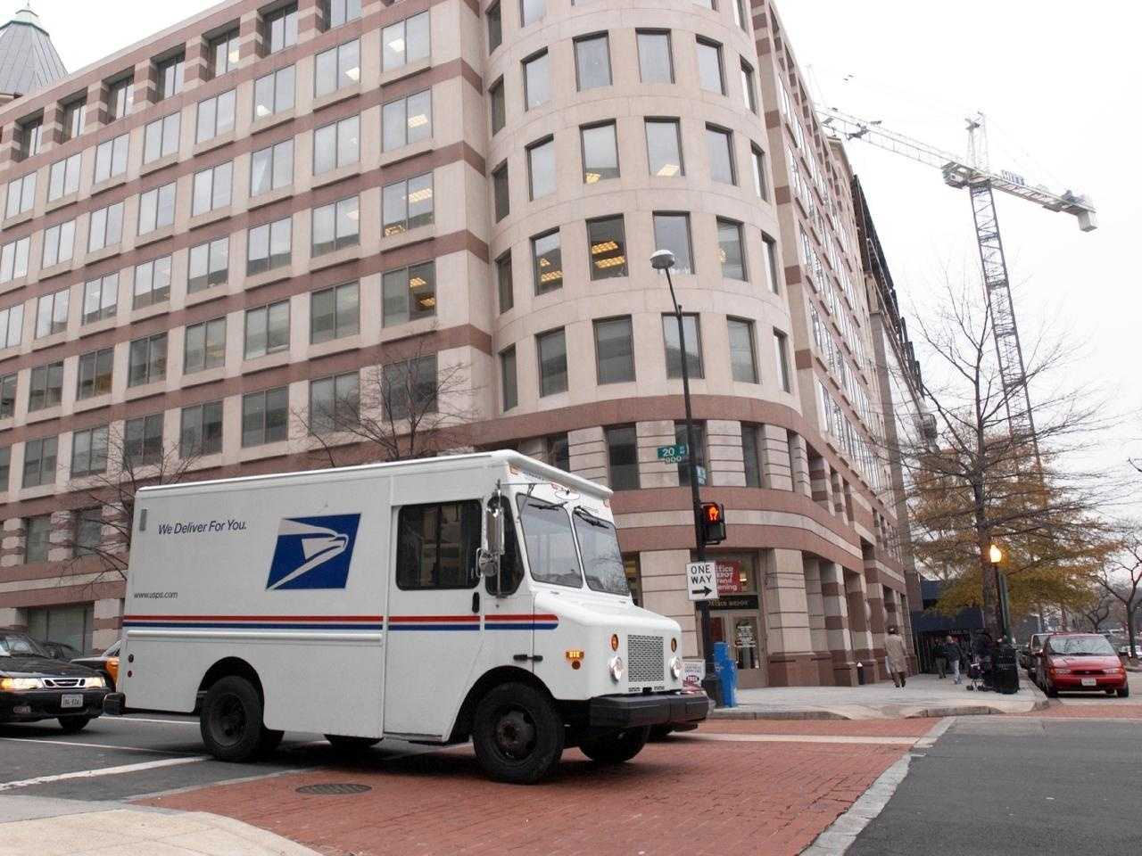  USPS restores delivery of incoming parcels from China, Hong Kong 