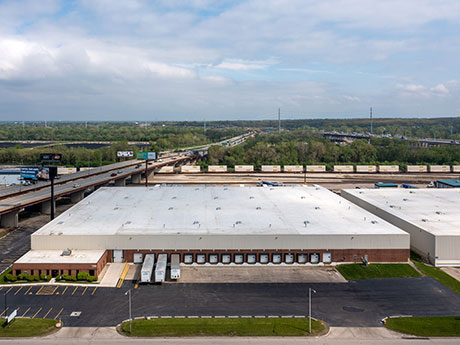  Brown Commercial Group Negotiates Two New Industrial Leases in Hodgkins, Illinois 
