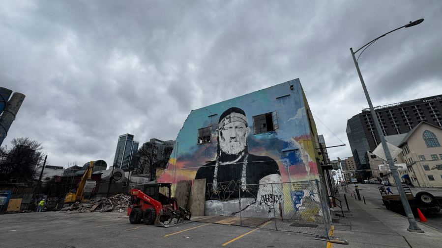   
																Historic building, Willie Nelson mural demolished in downtown Austin 
															 