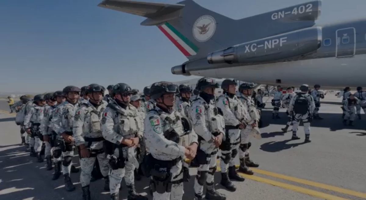  Mexico sends 10,000 troops to reinforce border 