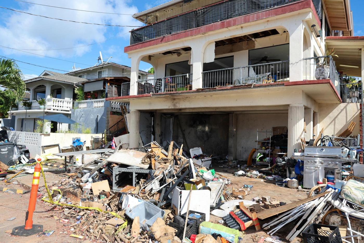  Honolulu records 6th death from massive explosion of illegal fireworks over New Year’s 