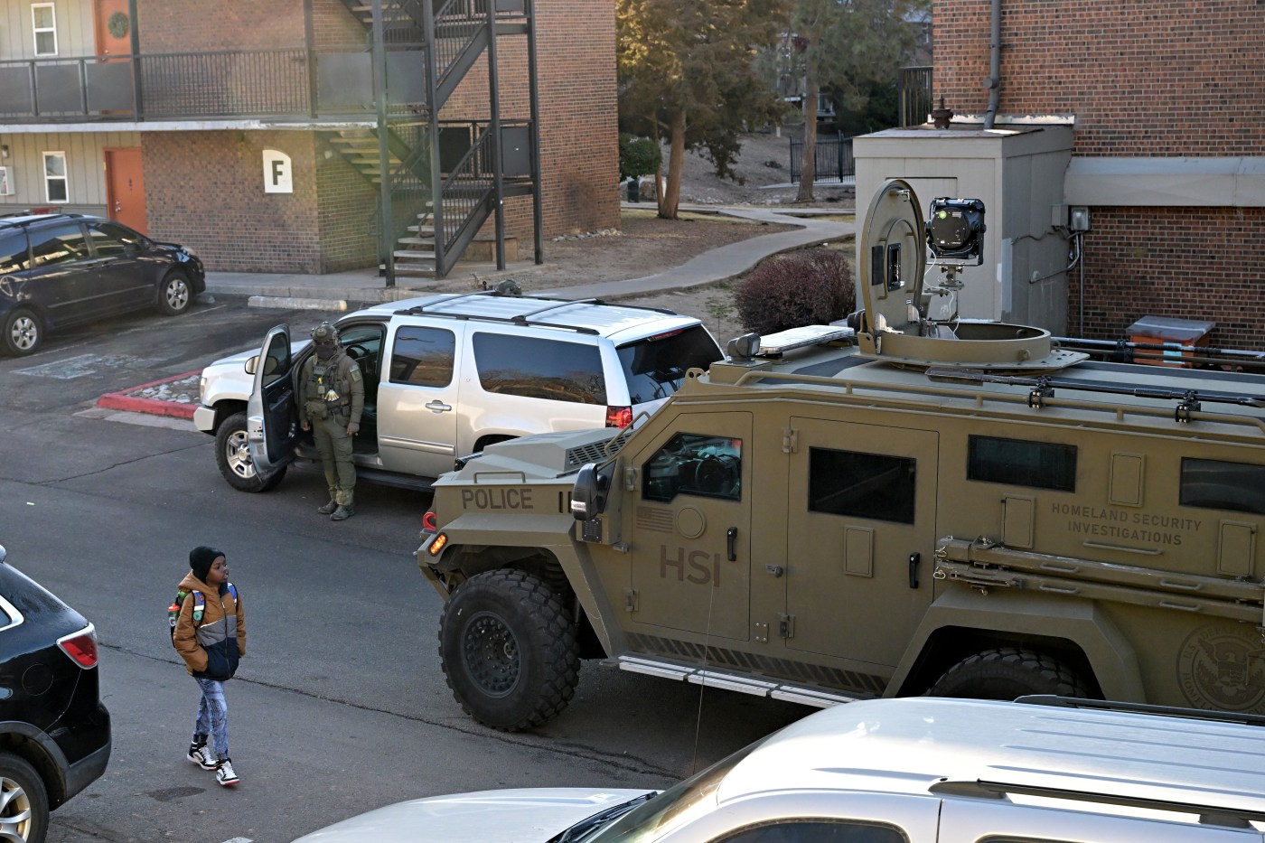  Fear that ICE could show up at schools increases as raids hit Denver, Aurora 