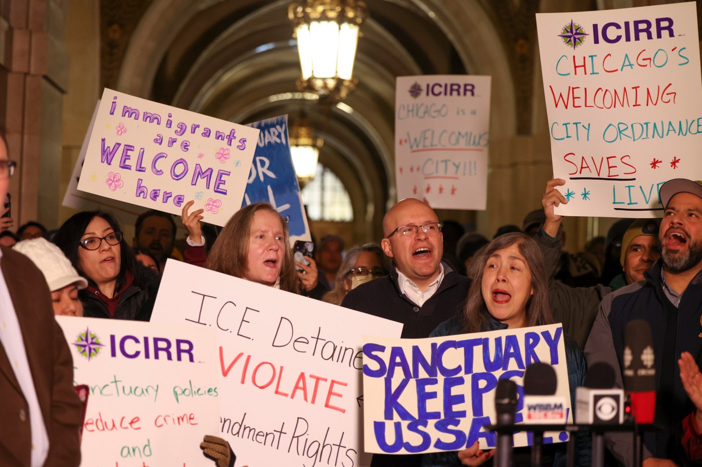  Trump administration sues Illinois, Cook County and Chicago over sanctuary immigration laws 