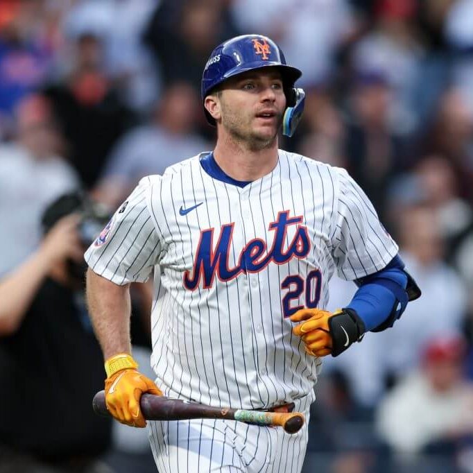  Mets Extend First Baseman Pete Alonso, Keeping the Star in Queens 