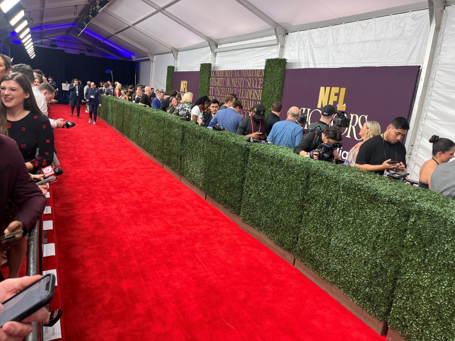  Celebrities and sports legends on red carpet for NFL Honors in NOLA 