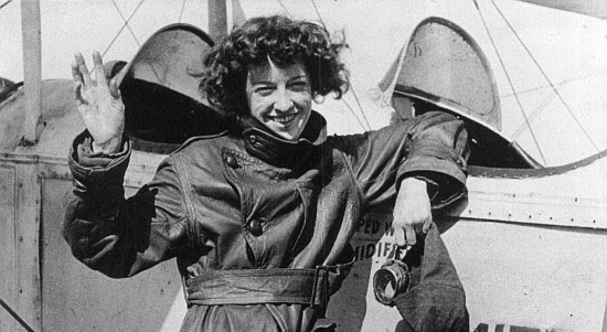  Neta Snook: Amelia Earhart’s Instructor and One of the First Female Test Pilots 