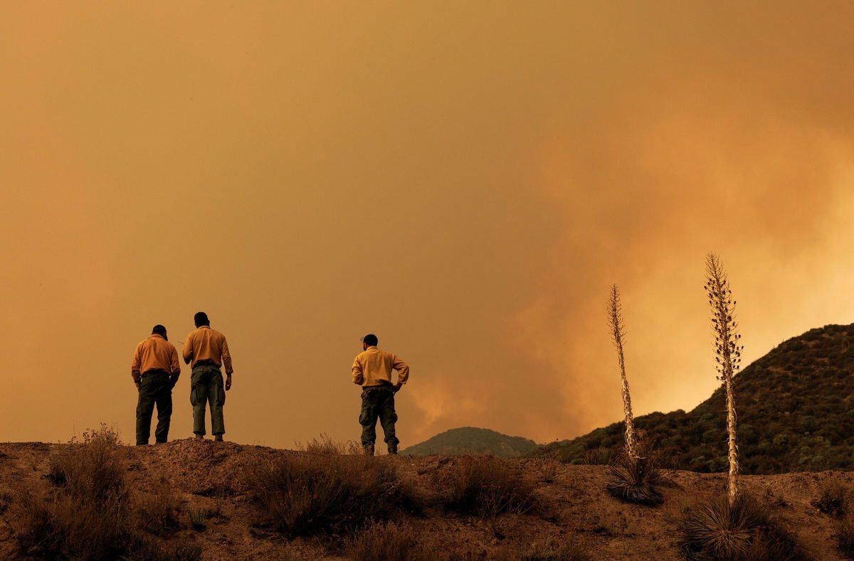  Trump’s federal hiring freeze halts onboarding of federal firefighting crews ahead of wildfire season 