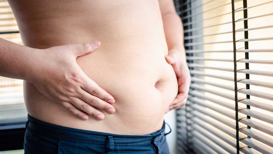  Belly fat more than doubles the risk for liver damage from alcohol, study finds 