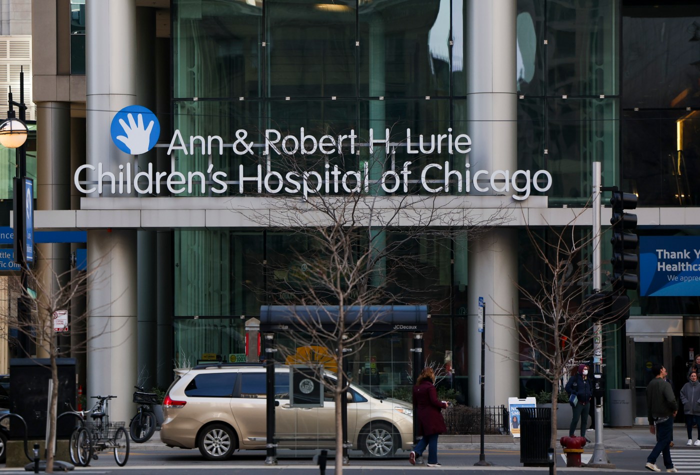  Lurie Children’s Hospital suspends gender-affirming surgeries for patients under 19, following executive order 