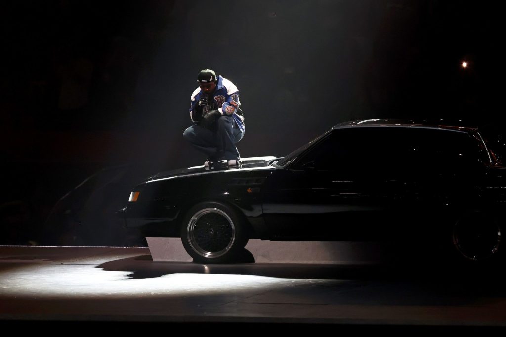  Kendrick Lamar performs ‘Not Like Us’ at Super Bowl halftime show 