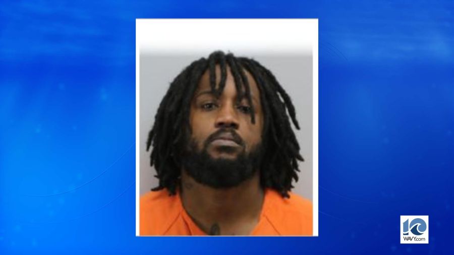   
																Police: Felon arrested with ammunition, marijuana at checkpoint 
															 