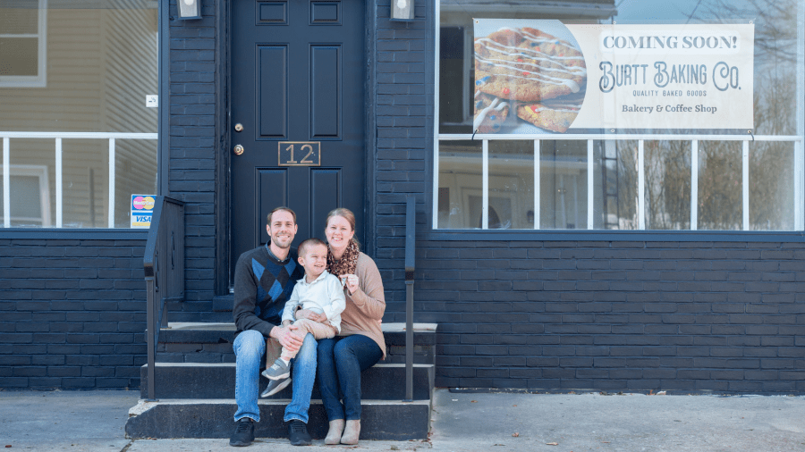  Local couple opening new brick-and-mortar bakery in York County 