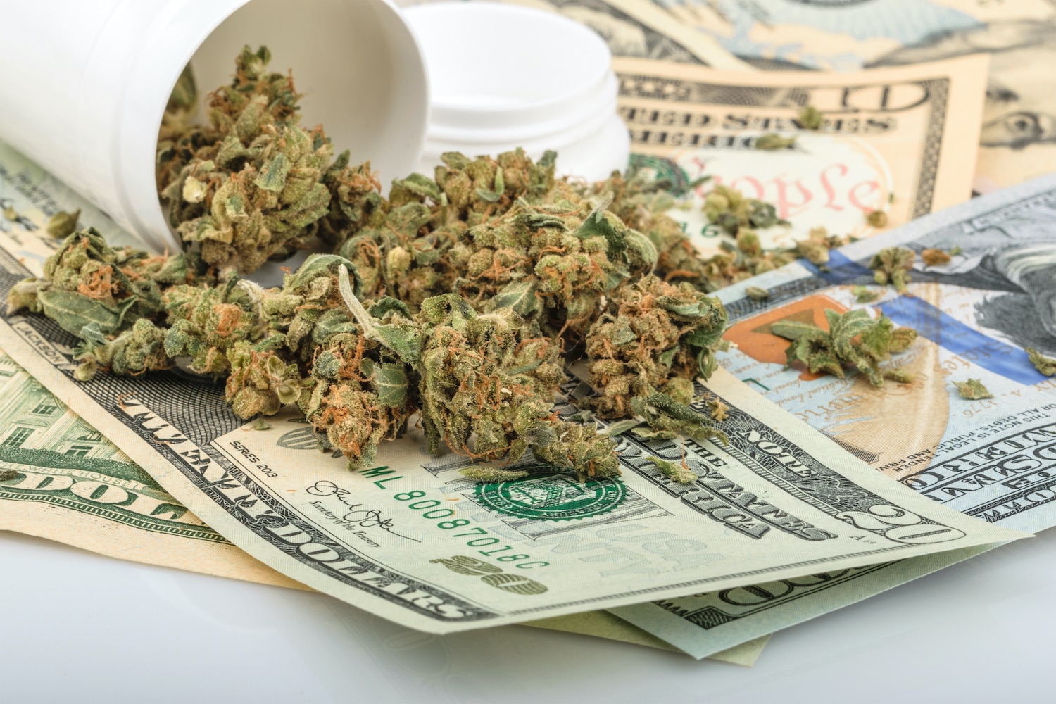  MedMen And PharmaCann Cancel $682 Million Marijuana Buyout 