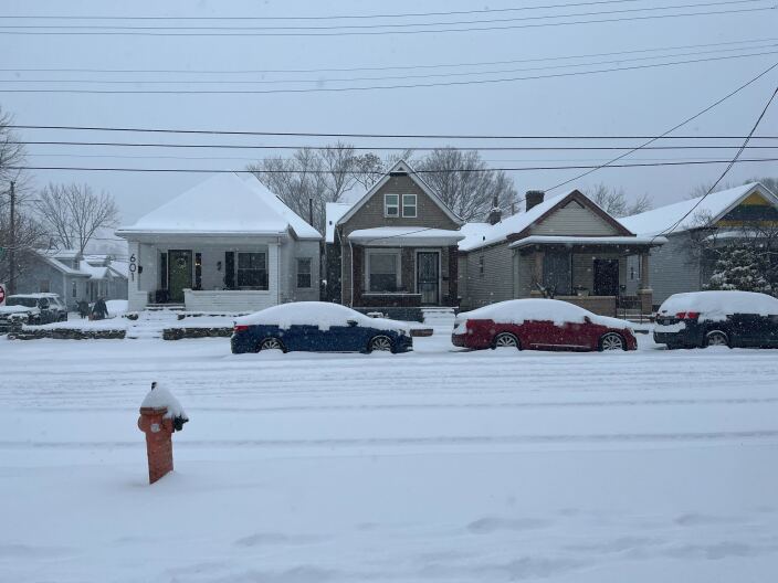  2-3 inches of snow bound for Louisville, Southern Indiana Tuesday 