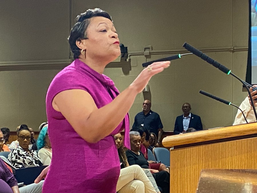  Cantrell administration stuns city council after refusing payments to school board 