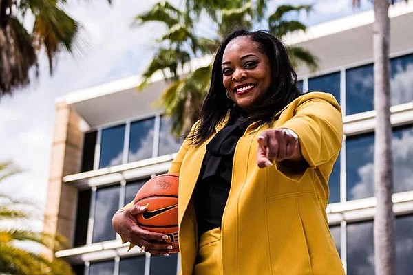  Just a small town girl: Sytia Messer’s journey to UCF women’s basketball 