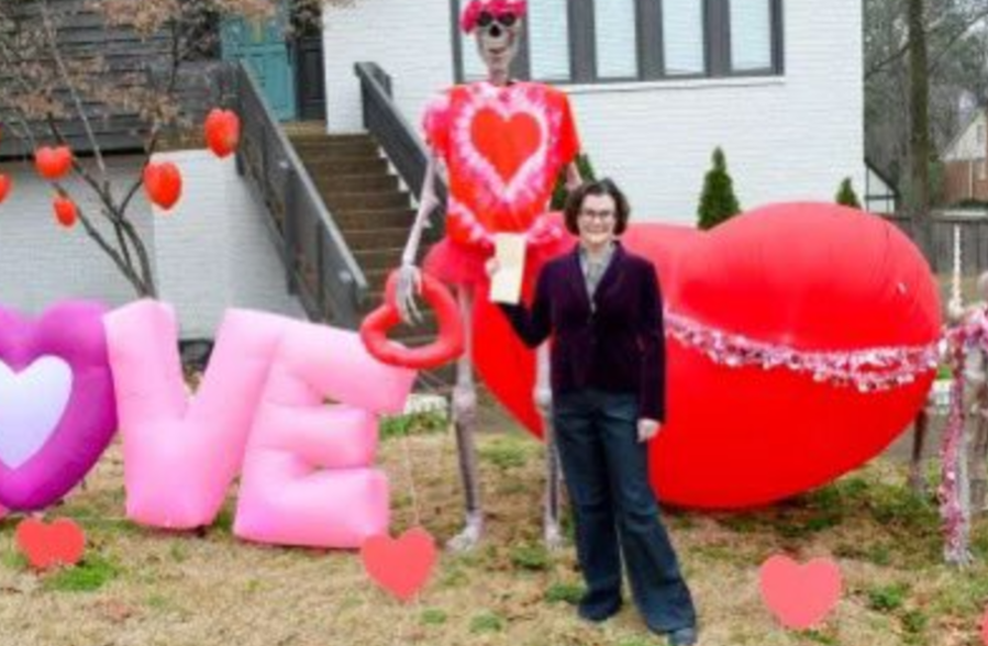  Woman sues Germantown over skeleton Christmas decorations 