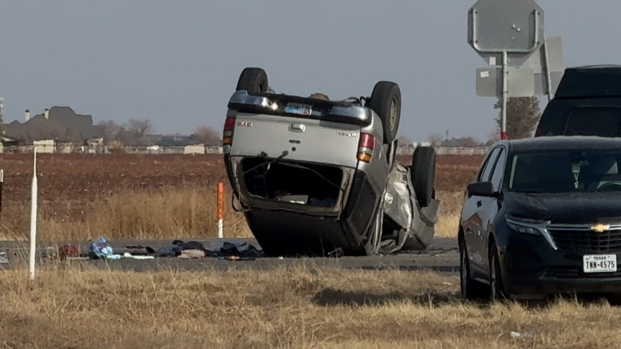  One with serious injuries after two-vehicle crash west of Lubbock 