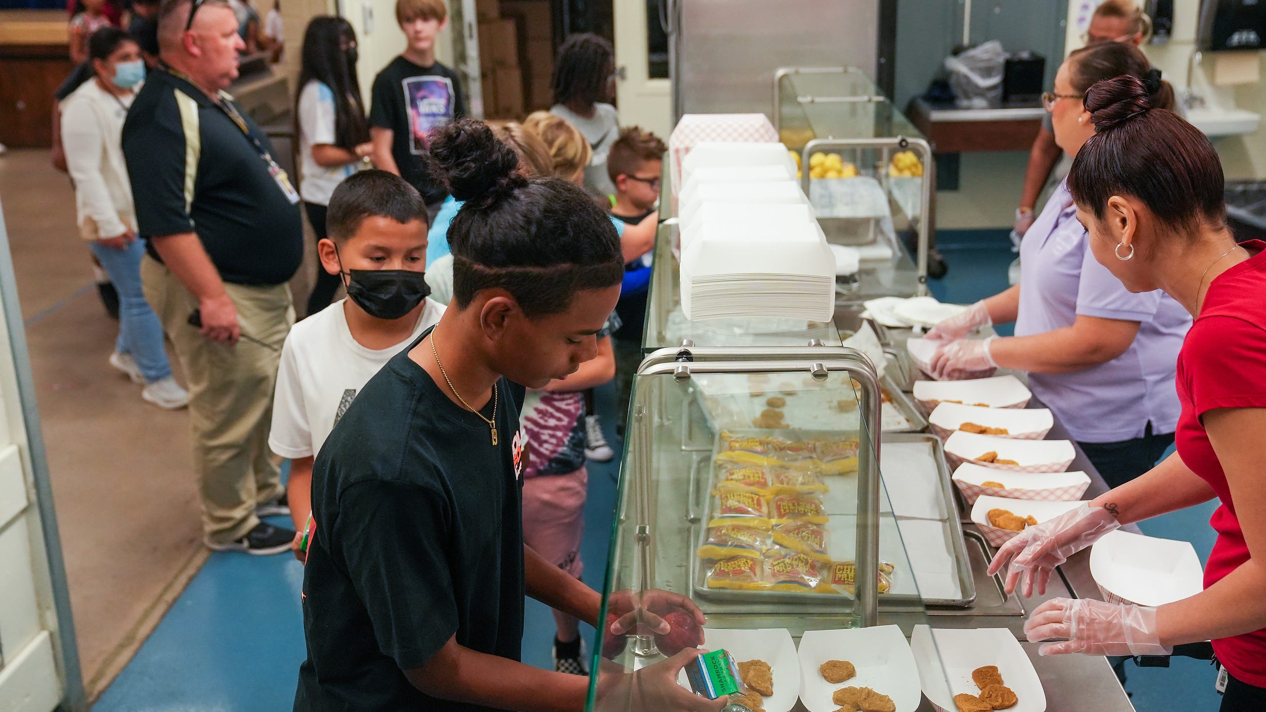  Kids can't learn if they come to school hungry. Arizona must do more to support them 