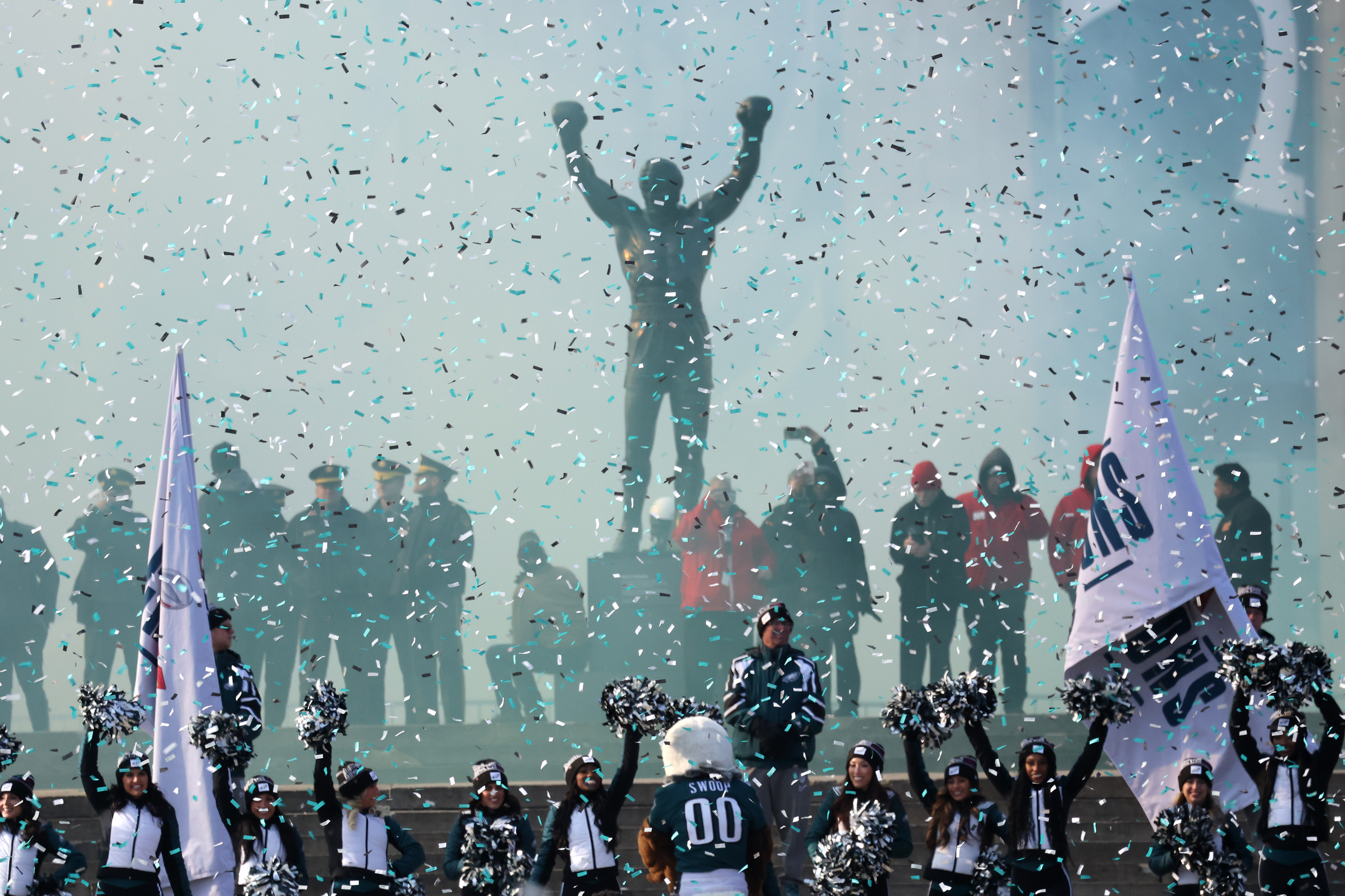  Recap: Eagles celebrate Super Bowl victory with parade down Broad Street 