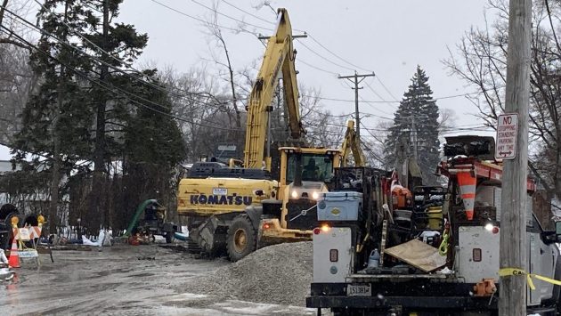  Water main break impacts Rhodes School 