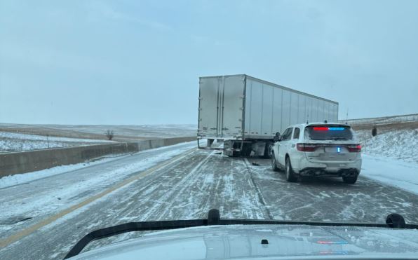  Extreme cold, snow, and crashes keeping Kansas Highway Patrol troopers busy 