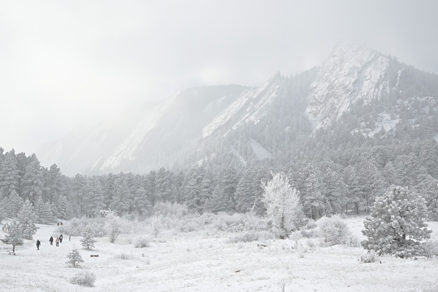  Colorado weather: Freezing temps continue, another wave of snow incoming 