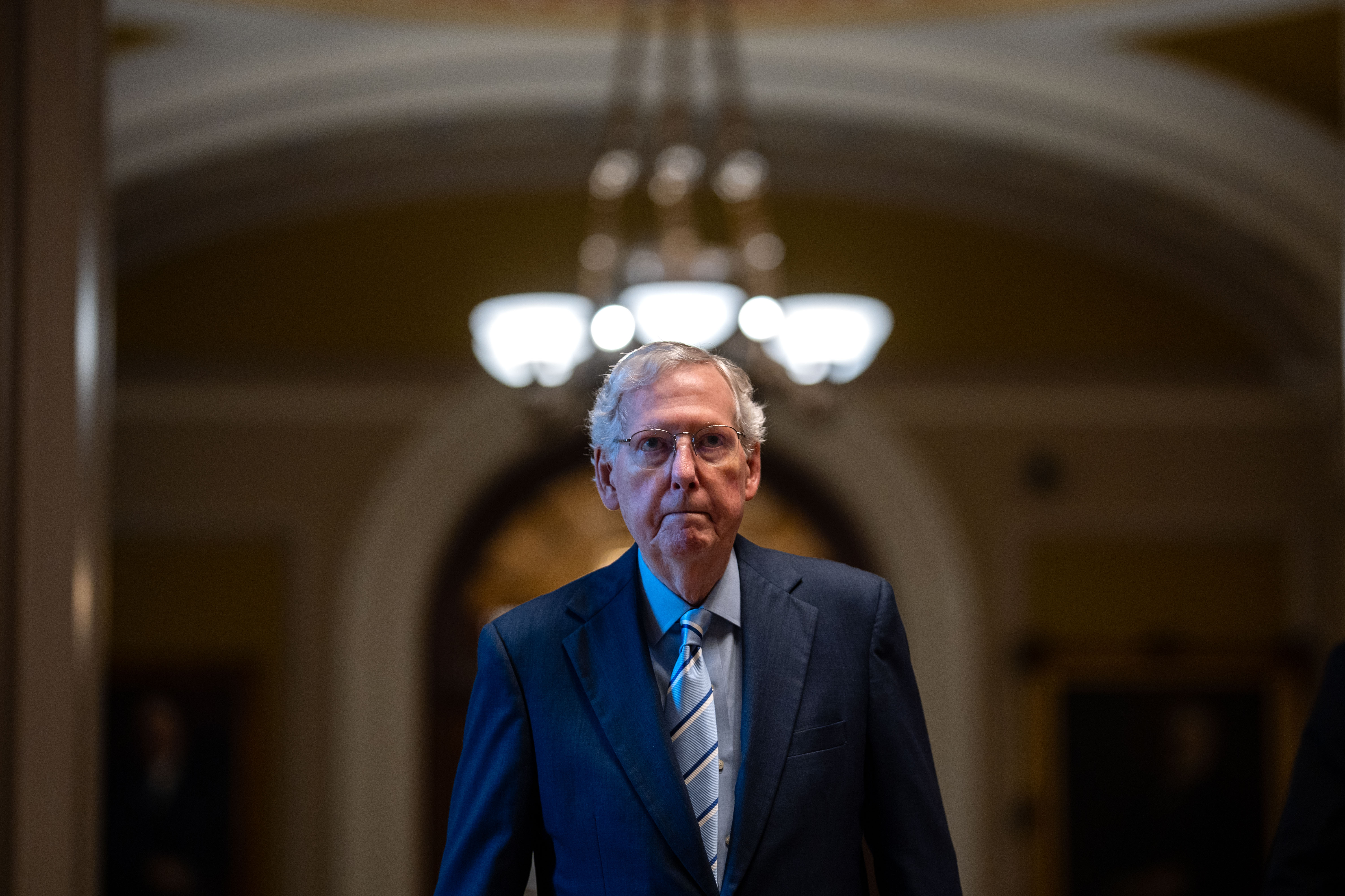  Sen. Mitch McConnell won't seek reelection, ending tenure as GOP power broker 