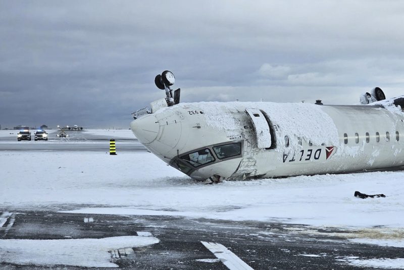  'No strings attached': Delta offering monetary 'gesture' to passengers in Toronto crash 