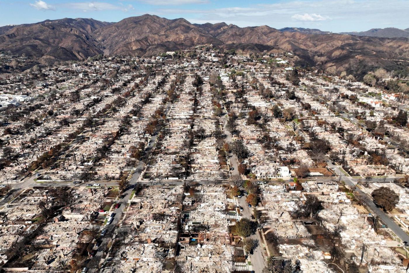  Should builders permit their own projects? LA considers a radical idea 