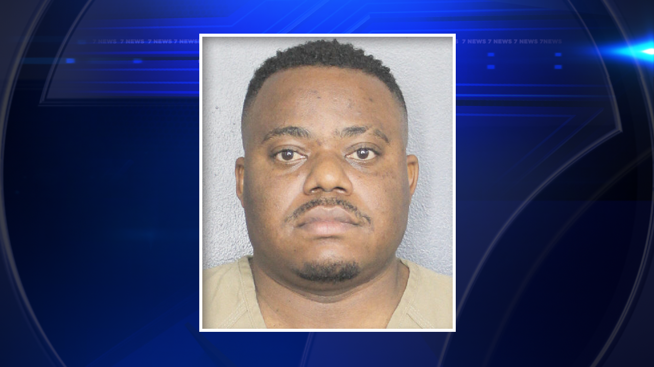  Broward County health center employee arrested for sexual battery; detectives seek additional victims 