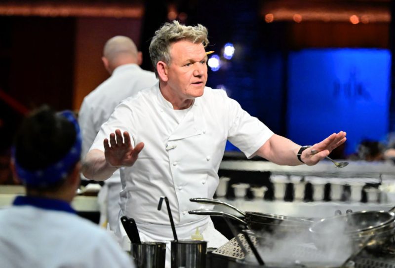  Gordon Ramsay says customers are stealing from his new restaurant, but they're not taking food or money 