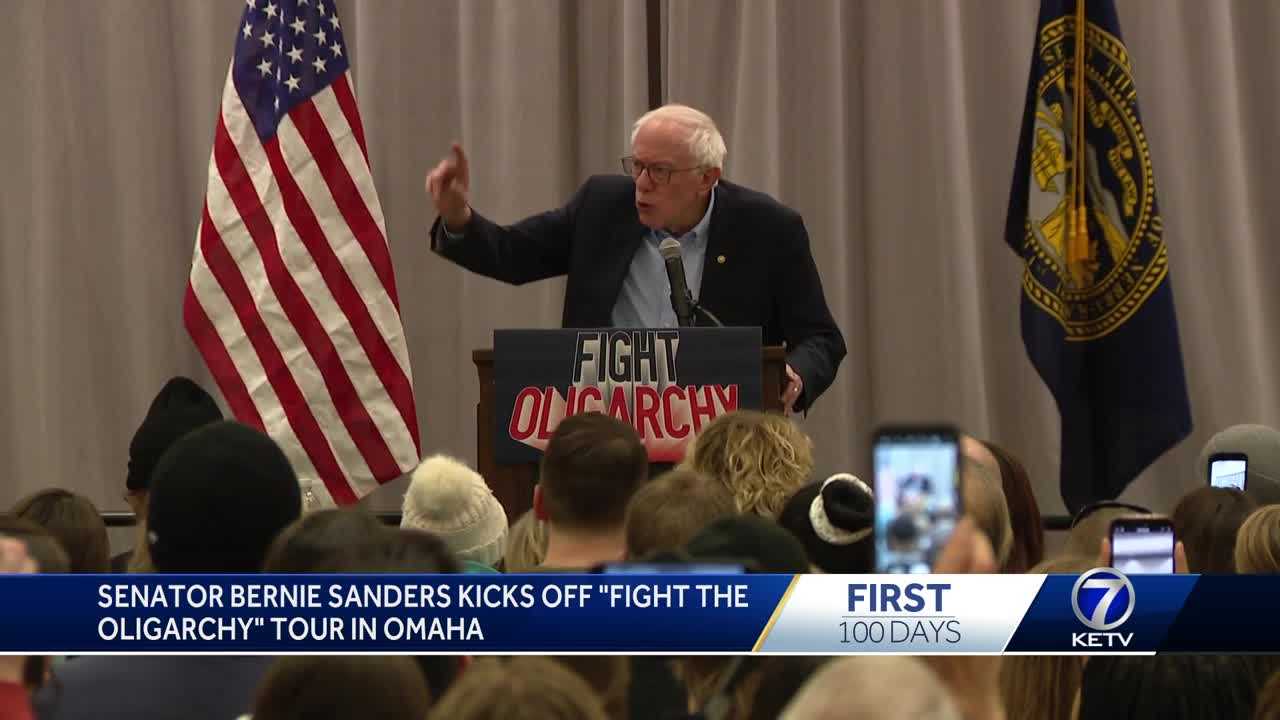  Bernie Sanders kicks off 'Fight the Oligarchy' tour in Omaha Nebraska 