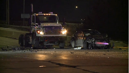  Man killed in 2-car, 1-semi crash in downtown Indy 