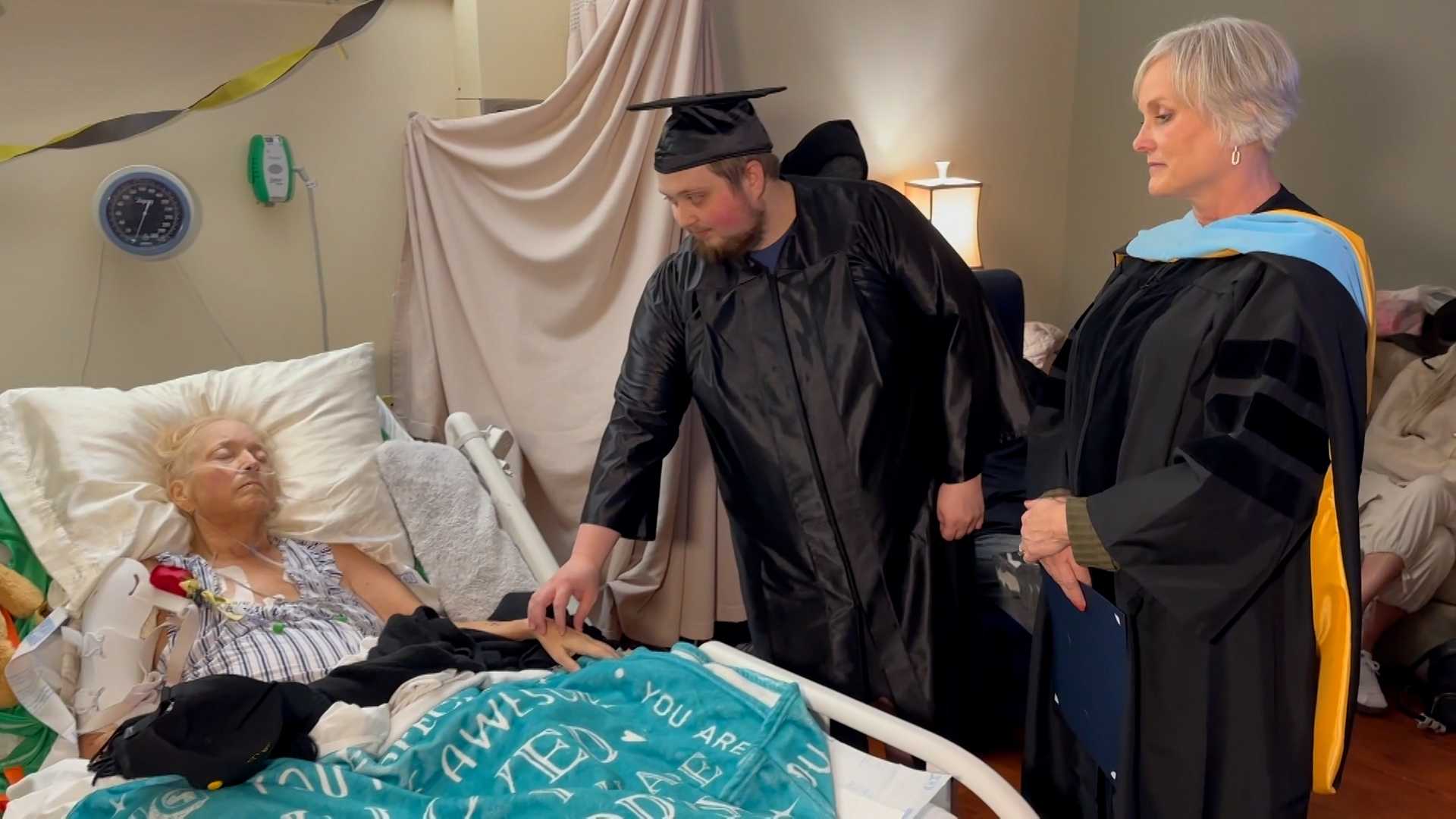  Iowa nurse battling cancer gets her wish granted 